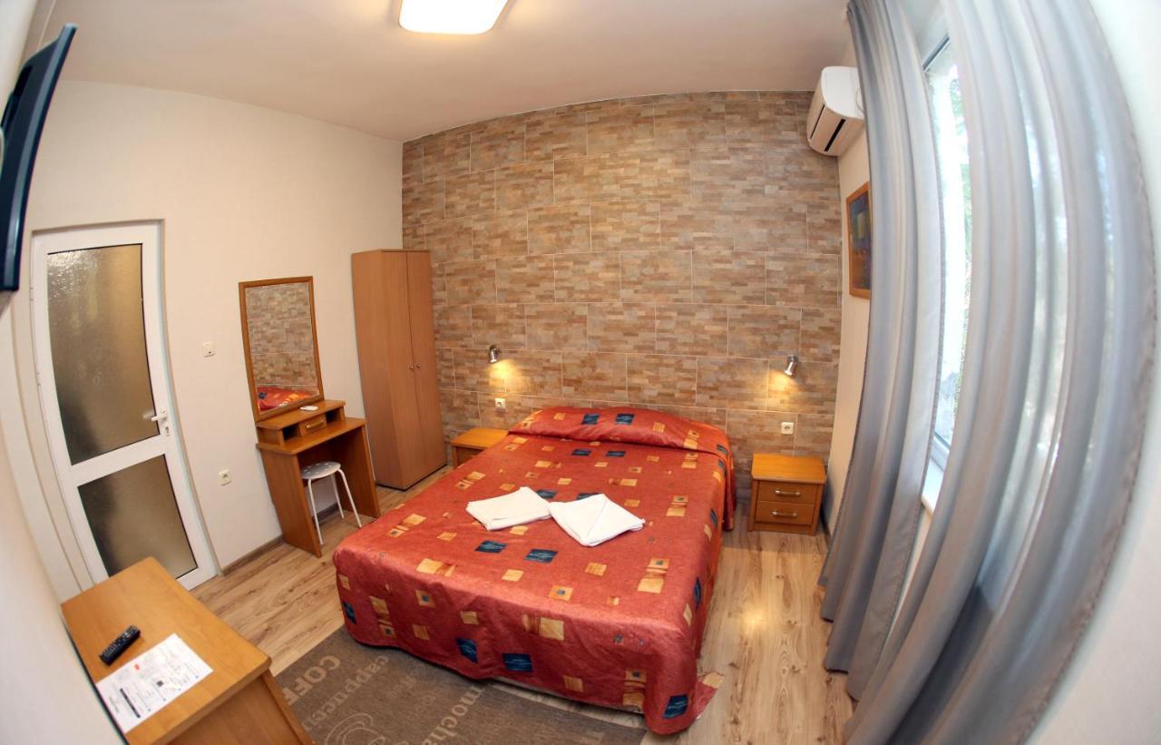 Apartemen Colored House Sofia